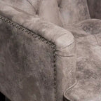 Fauteuil Club en microfibre – Dossier capitonné, cadre en bouleau, 28 larg. x 29,5 prof. x 33,5 haut. (po), brun grisâtre ou gris ardoise