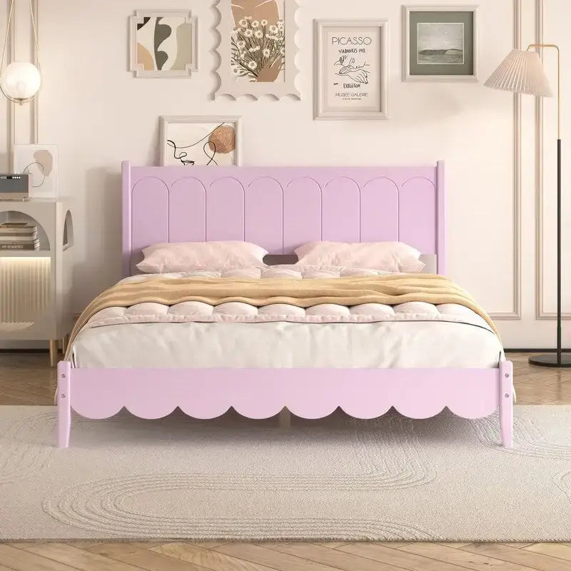 Lit plateforme en bois Queen Size avec tête de lit rectangulaire